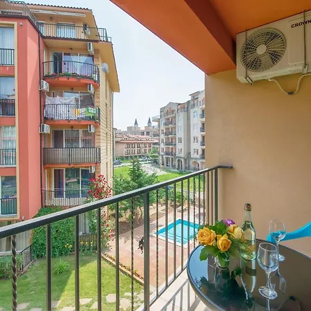 Apartment Sunny View *